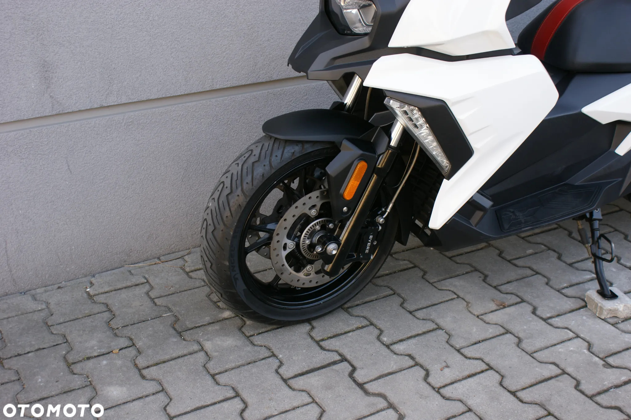 BMW C 400 X - 19