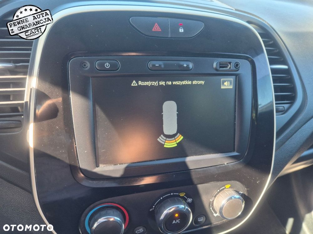 Renault Captur - 32