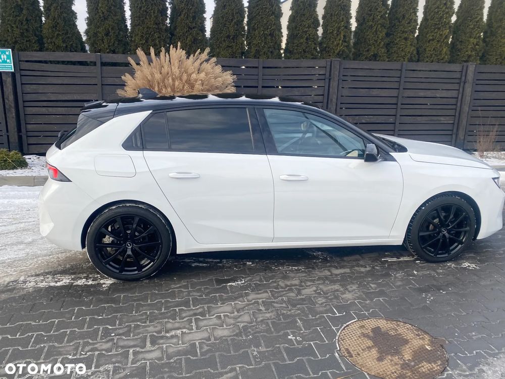 Opel Astra 1.2 Turbo Business Edition - 17