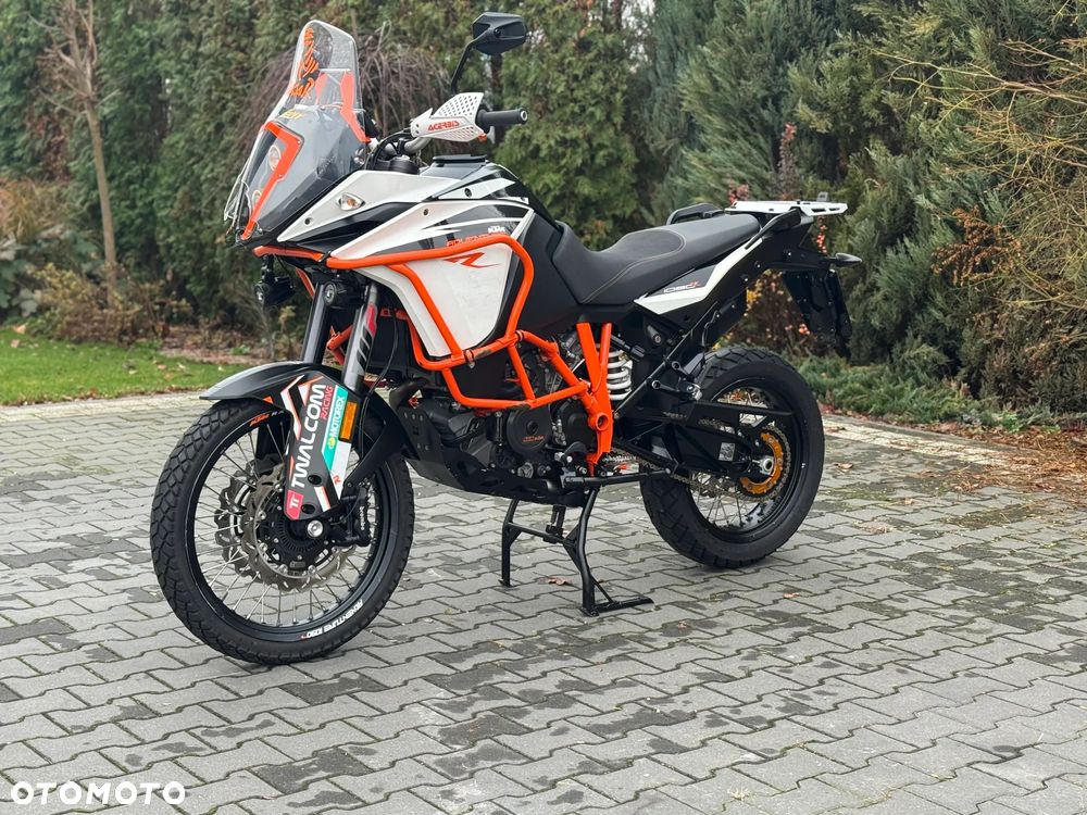 KTM Adventure - 8