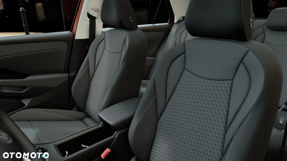 Volkswagen T-Roc 1.5 eTSI Life DSG - 13