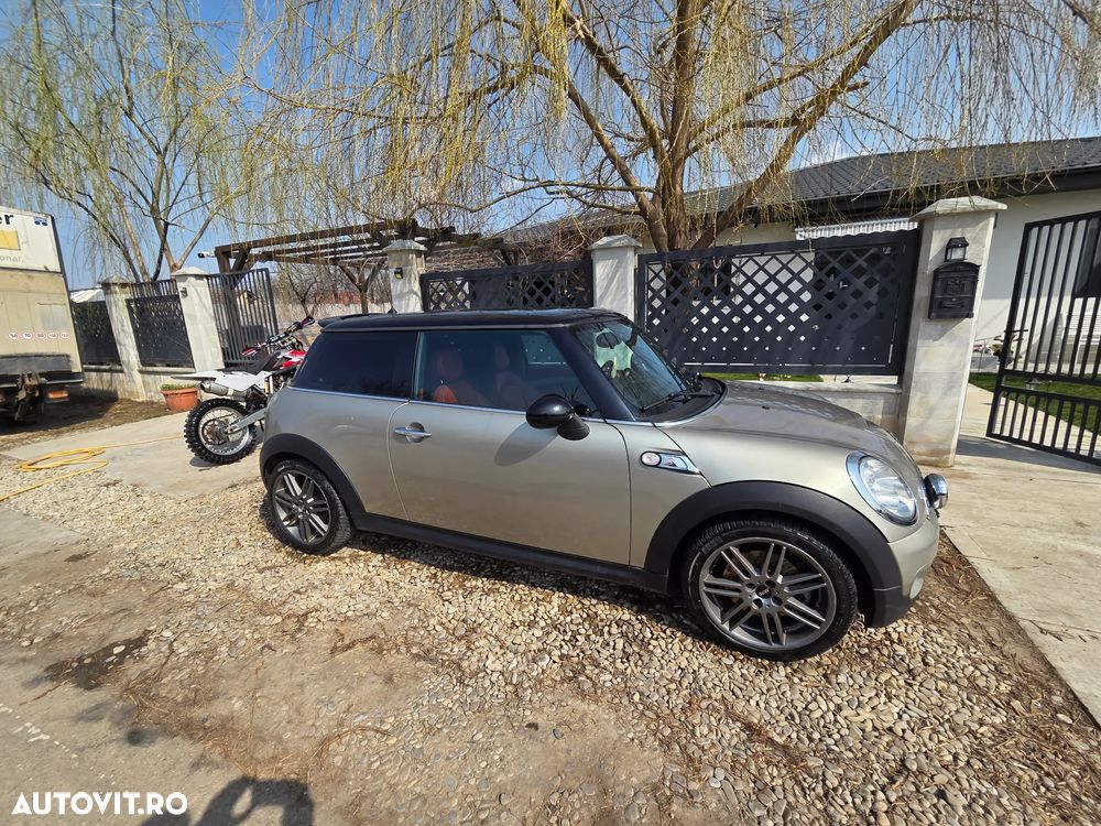 Mini Cooper S - 1