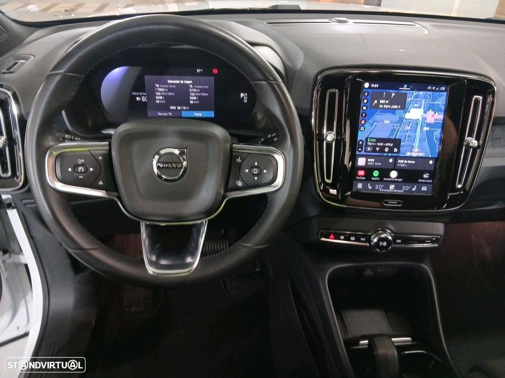 Volvo C40 Recharge Extended Range Core - 9