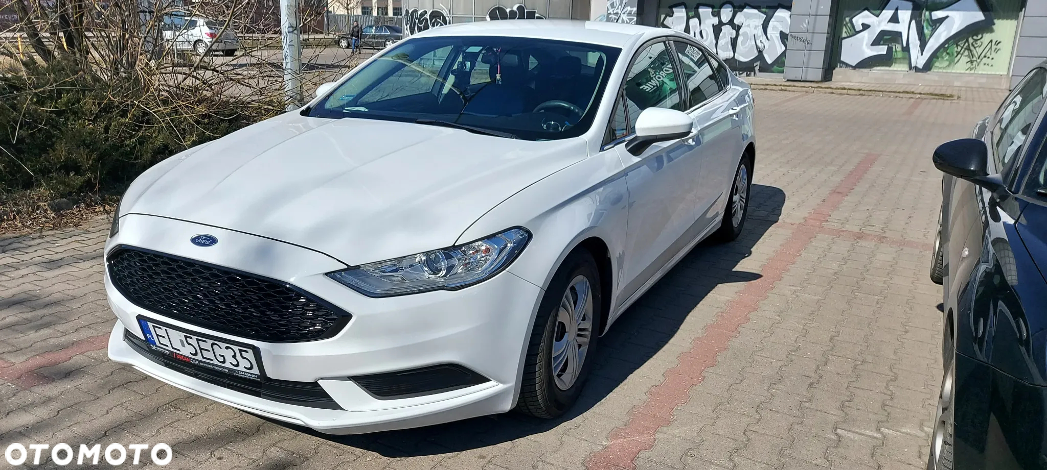 Ford Fusion - 2