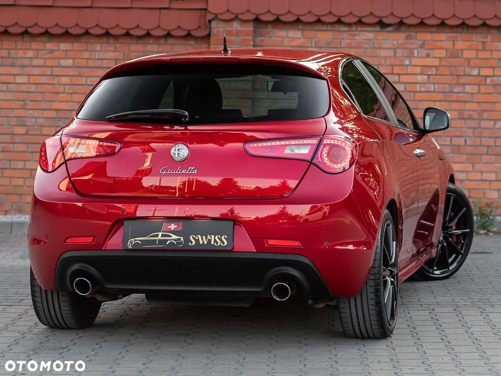 Alfa Romeo Giulietta 1.8 TBi 16V Quadrifoglio Verde - 12