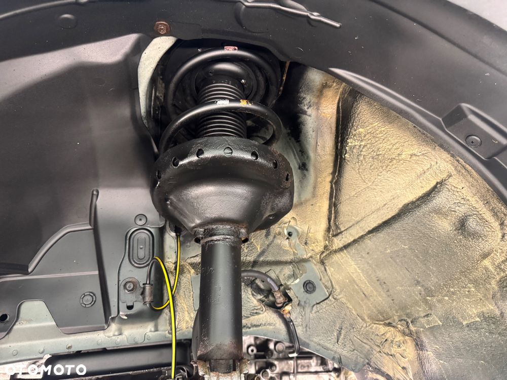 Subaru Outback Legacy 2.5RC NAV - 28