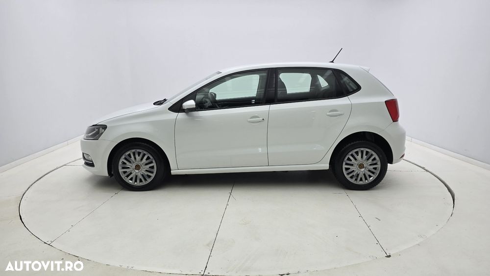 Volkswagen Polo - 9
