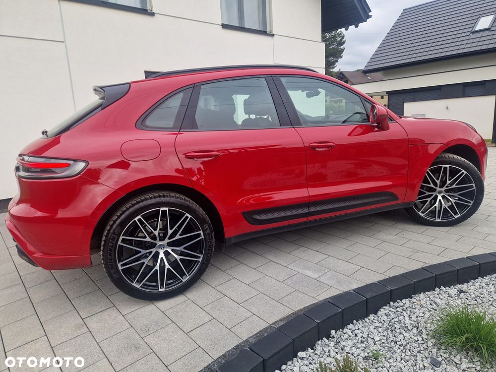 Porsche Macan T - 16