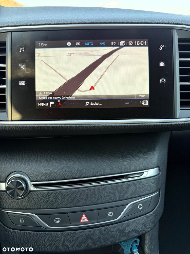 Peugeot 308 1.2 PureTech GPF Allure Pack S&S - 32