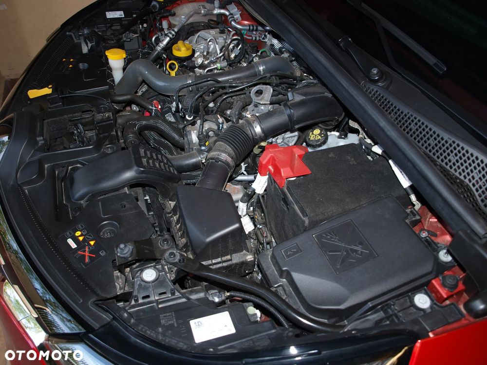 Renault Captur 1.3 TCe mHEV Techno EDC - 32
