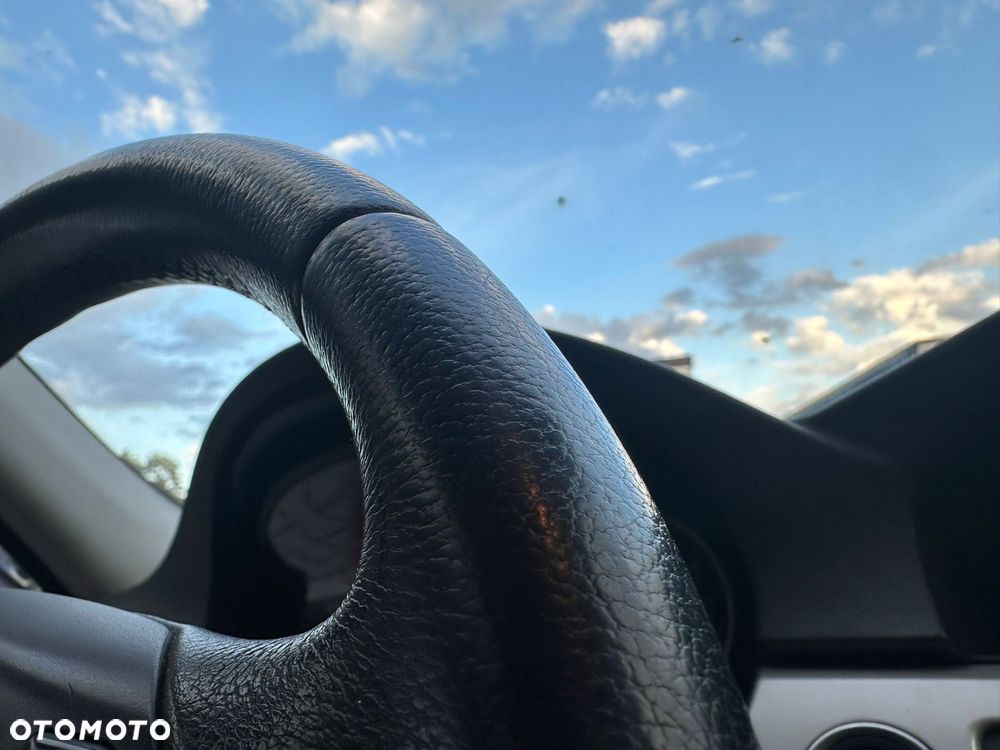 BMW Seria 3 330d - 14