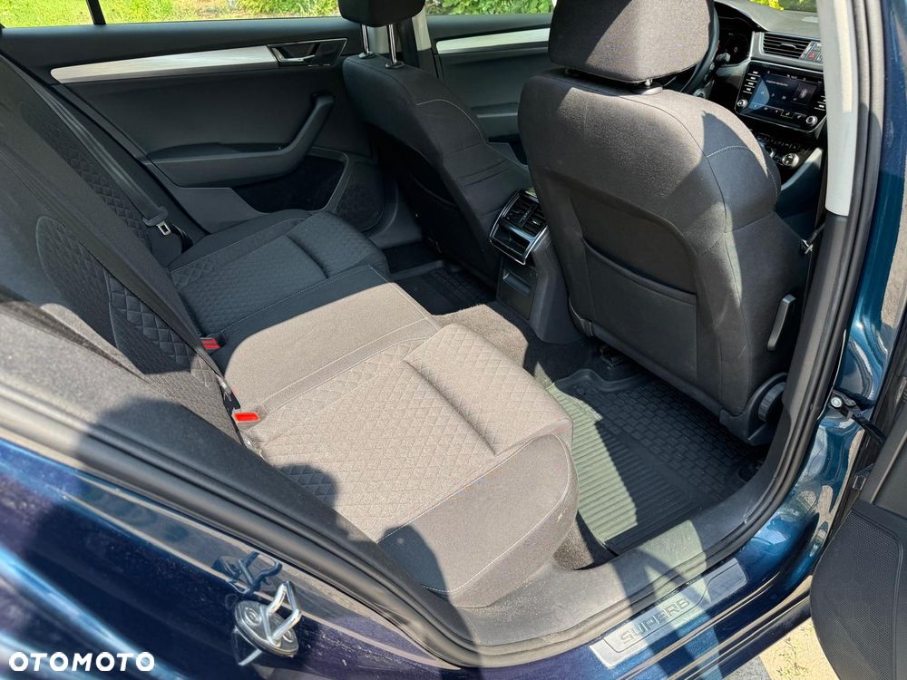 Skoda Superb 2.0 TDI SCR Ambition DSG - 11
