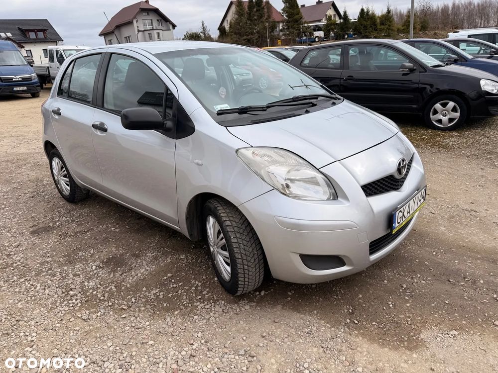 Toyota Yaris 1.4 D-4D Luna - 11