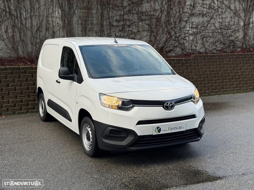 Toyota ProaceCity 1.5 D-4D 100HP 3L - 2