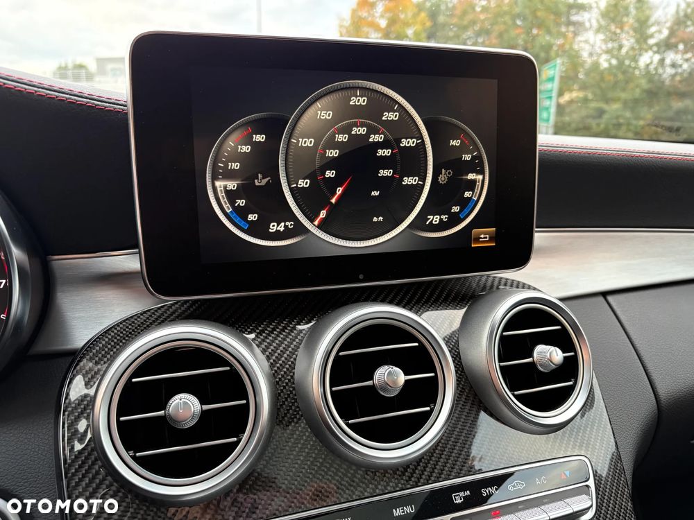 Mercedes-Benz Klasa C AMG 43 4Matic 9G-TRONIC Night Edition - 28