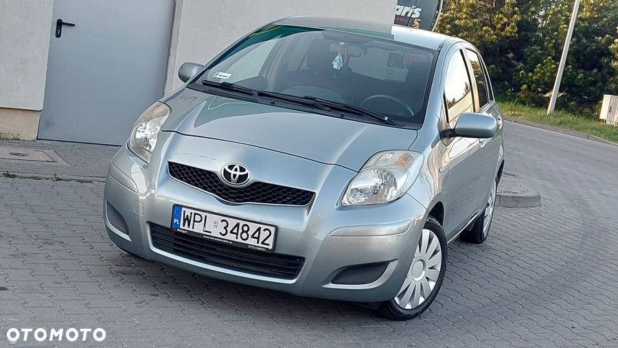 Toyota Yaris 1.33 VVT-i Cool - 1