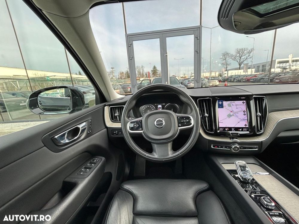 Volvo XC 60 Recharge T6 Twin Engine eAWD Inscription Expression - 3