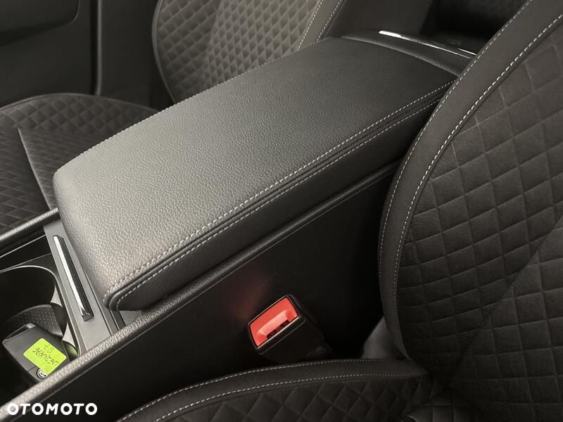 Skoda Superb 2.0 TSI Ambition DSG - 19