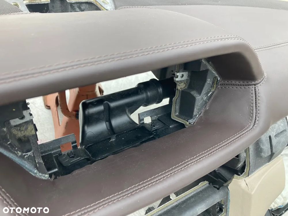 MERCEDES E W212 W207 DESKA SKÓRA  KONSOLA KOKPIT PULPIT PÓŁKA PARAPET AIRBAG PODUSZKI PODUSZKA POWIETRZNA KIEROWCY PASAŻERA KOLANOWA KOLAN KOLANO PASY PAS naprawa regeneracja Raz2 !!! - 10