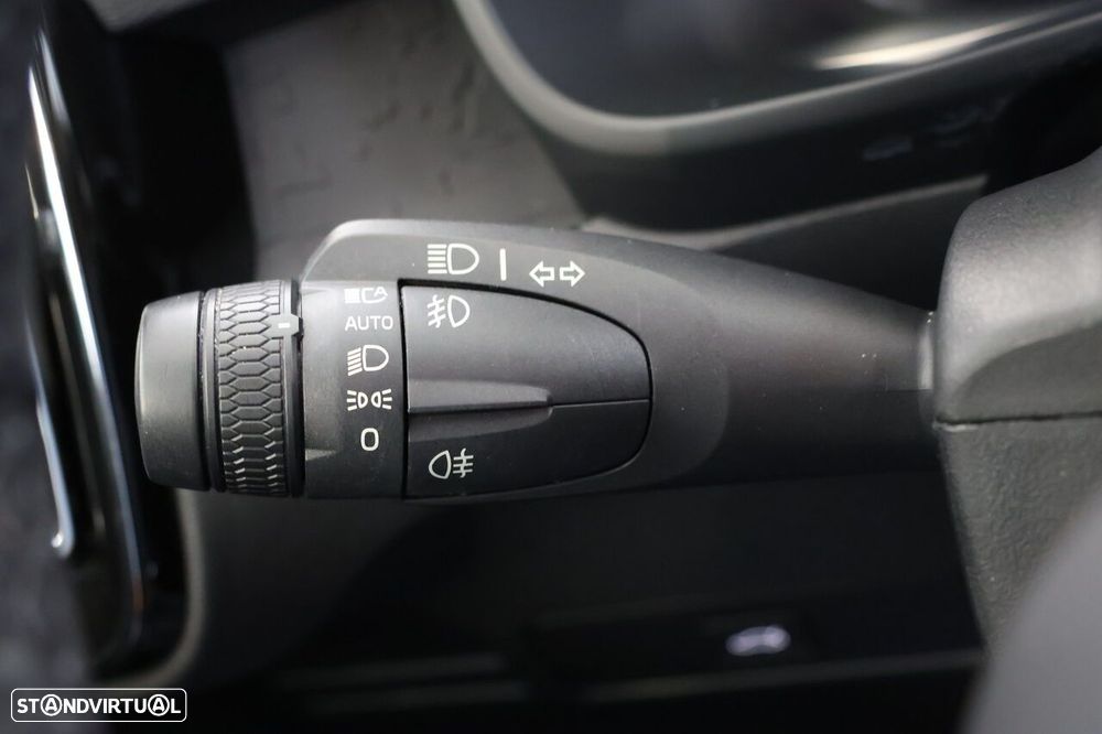Volvo C40 Recharge Core - 13