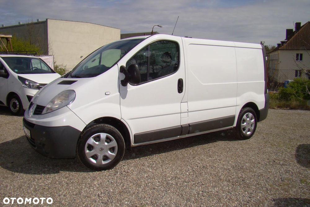 Renault Trafic - 2