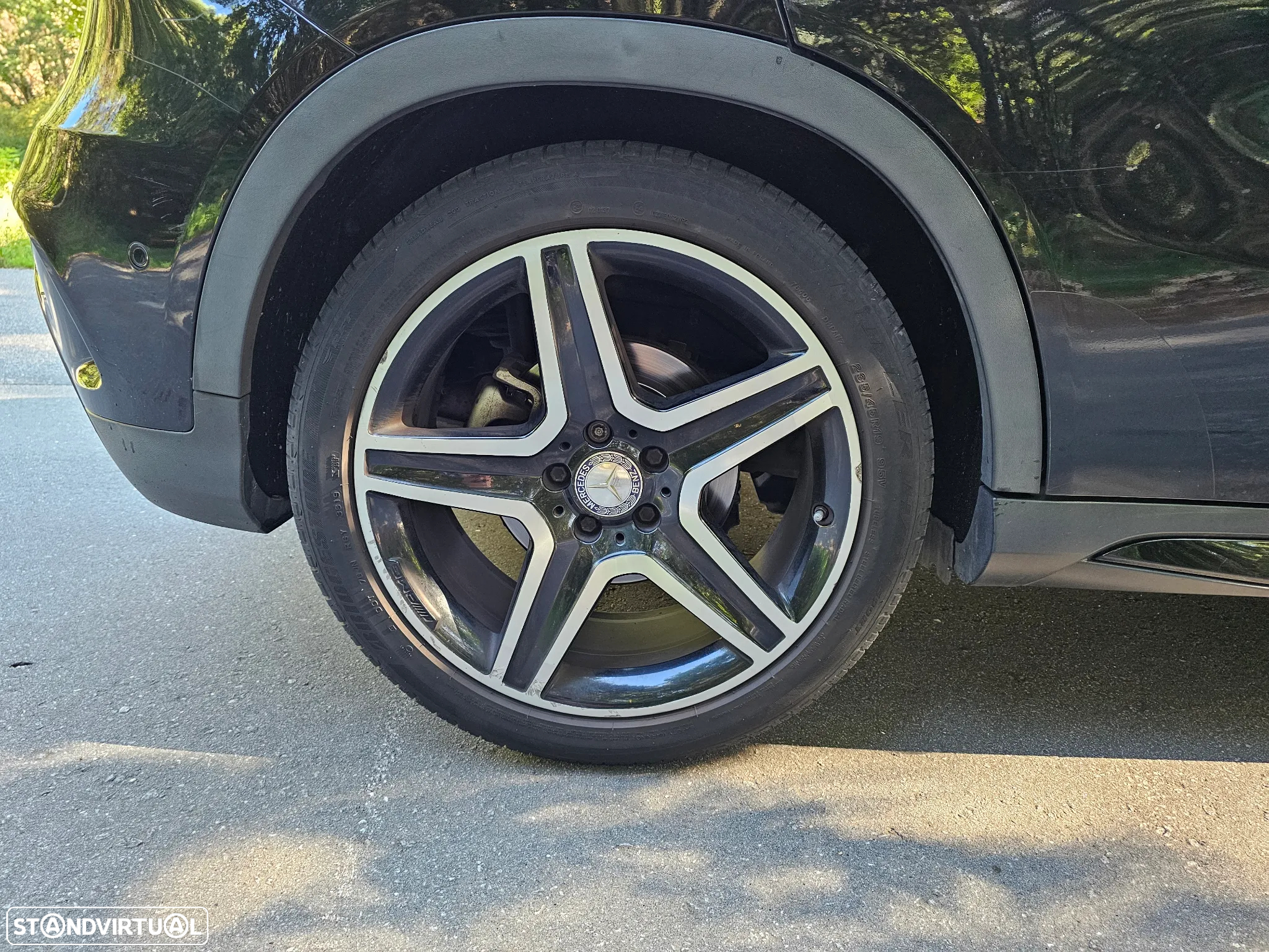 Mercedes-Benz GLA 220 - 58