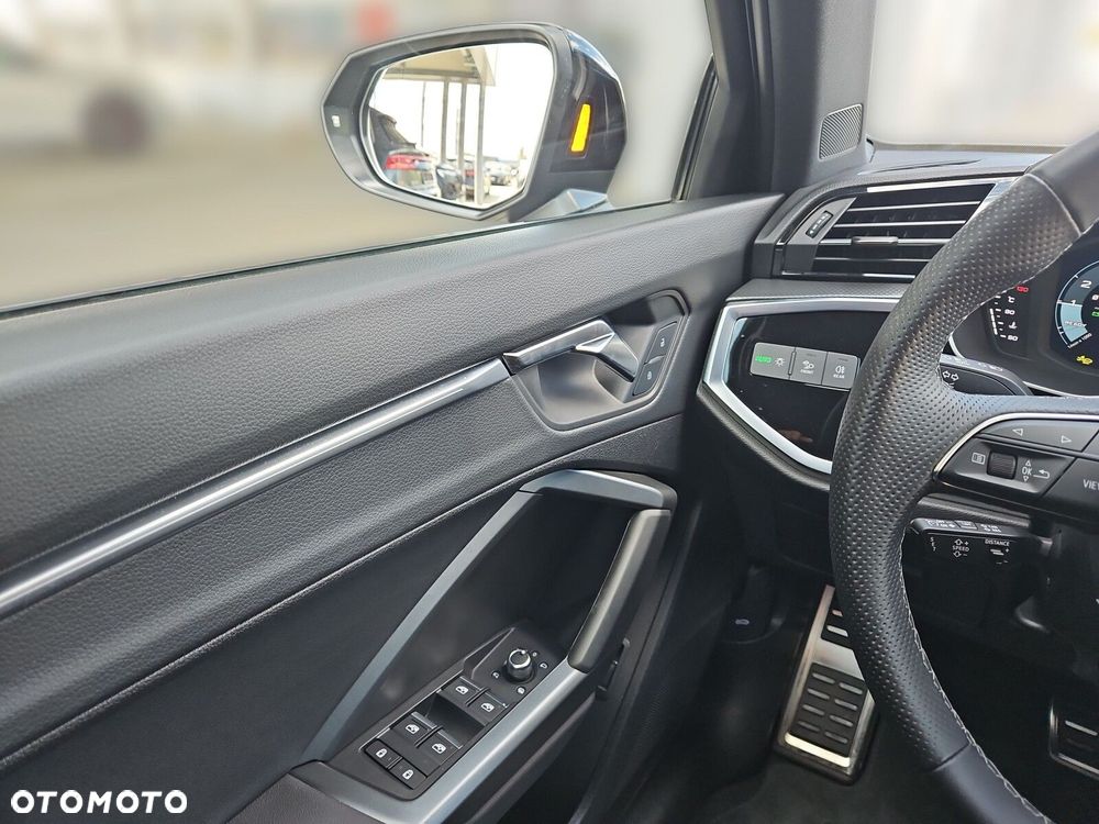 Audi Q3 35 TFSI mHEV S-Line S tronic - 15