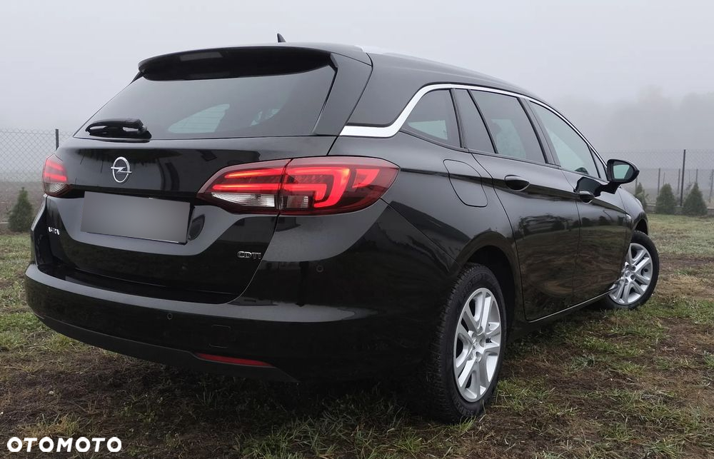 Opel Astra 1.6 D (CDTI) Start/Stop Sports Tourer Business - 6