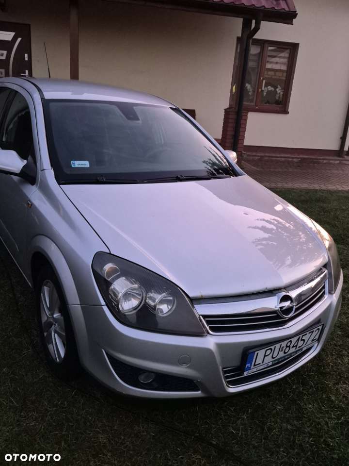 Opel Astra 1.7 CDTI - 2