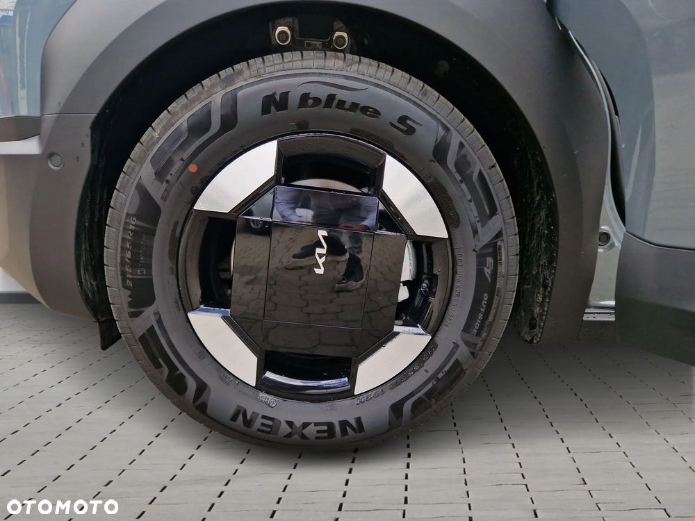 Kia PV5 - 17