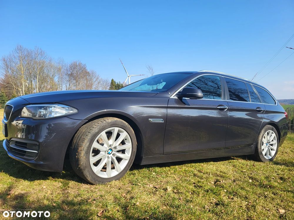 BMW Seria 5 520d xDrive - 9