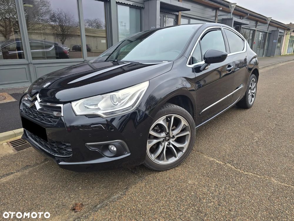 Citroën DS4 HDi 165 SportChic - 1