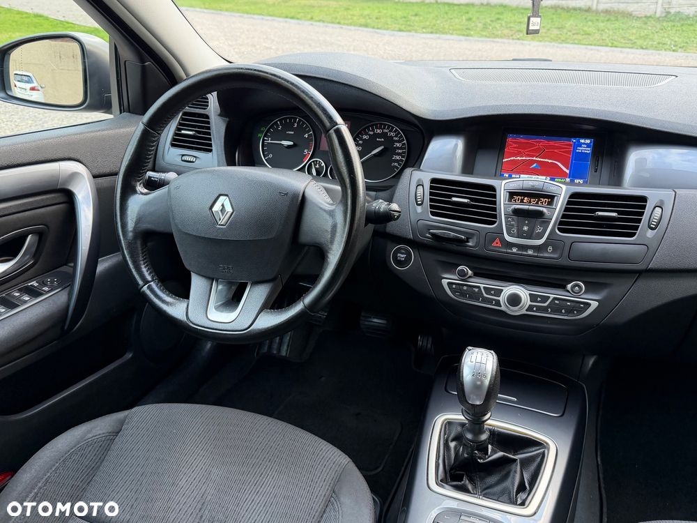 Renault Laguna 2.0 DCi Dynamique - 8