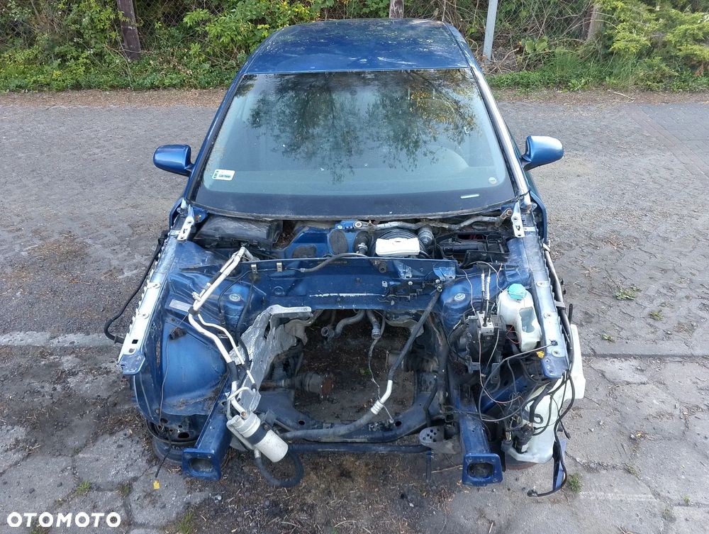 Audi A4 B6 (II) QUATTRO (00-06r.) 1.8 TB R4 20V 149KM. Silnik AVJ Skrzynia FPS lakier LZ5W .Cały na części. GWARANCJA !!! Przód Tył Zestaw Komplet Drzwi Klapa Zderzak Błotnik Maska Grill Atrapa Szyba Pas Lampa Lusterko Boczki Fotel Kanapa Kokpit Deska Rozdzielcza Przełącznik Włącznik Sterownik Przewody Wiązka Instalacja Moduł Komputer Czujnik Listwa Pompa Alternator Wtryski Głowica Rozrusznik Kompresor Sprzęgło Dwumas Silnik Skrzynia ABS Klimatyzacji Paliwa Wspomagania Kolektor Turbina Przepustnica Zawór Chłodnica Koło Hak Belka Sanki Zawieszenie Mcpherson Półoś Amortyzator Wydech Tłumik Zacisk Most - 2
