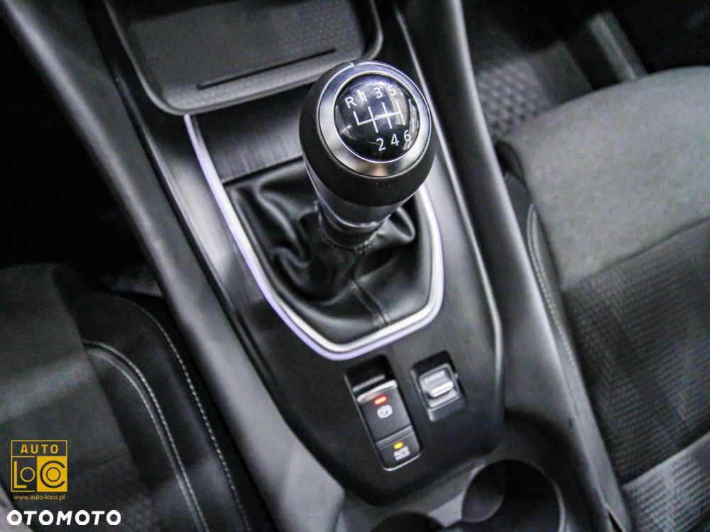 Nissan Qashqai 1.3 DIG-T N-Connecta - 28