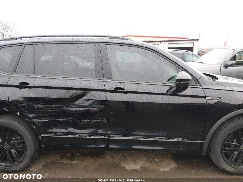 Volkswagen Tiguan 2.0 TSI 4Mot IQ Drive DSG - 13