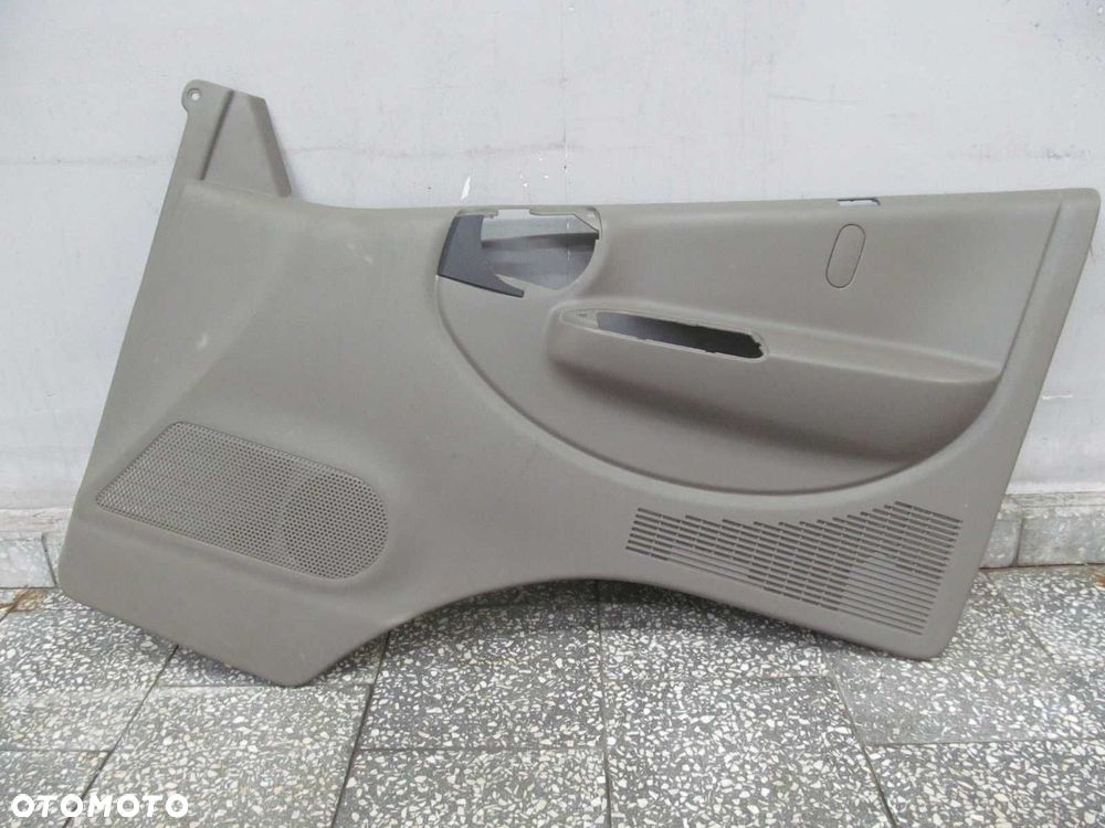 NISSAN CABSTAR MAXITY NT400 TAPICERKA BOCZEK DRZWI PRAWY 80900MB40A 07-18 - 7