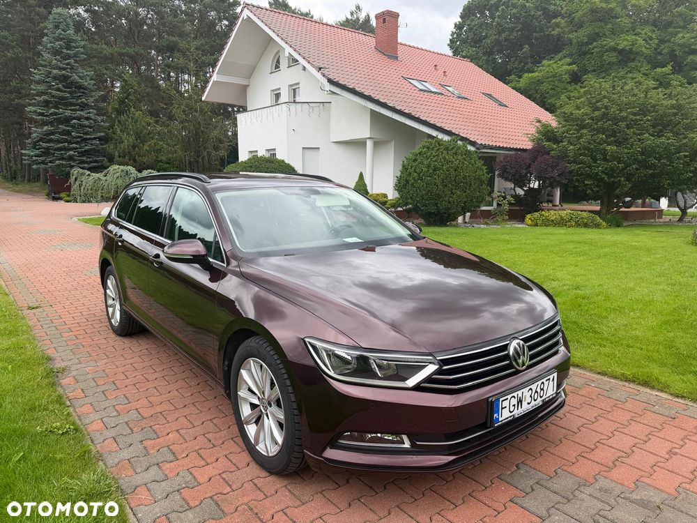 Volkswagen Passat 2.0 TDI SCR DSG Comfortline - 10
