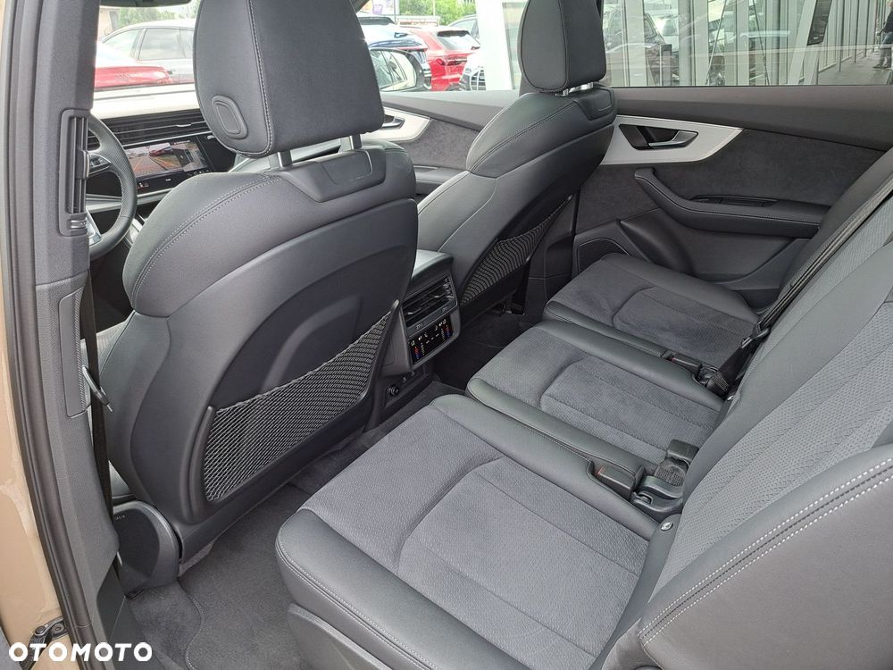 Audi Q7 - 18