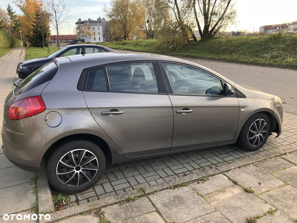 Fiat Bravo 1.6 Multijet 16V Dynamic - 12