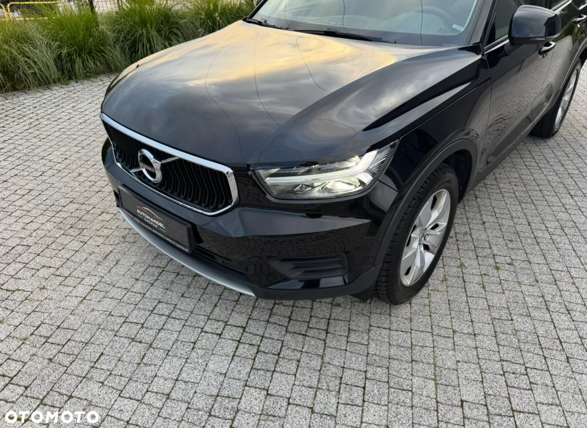 Volvo XC 40 D3 Momentum Pro - 4
