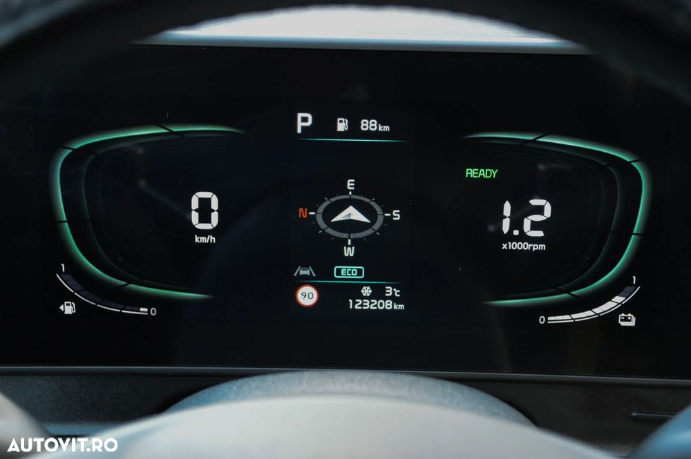 Kia Sportage 1.6T-GDI Hybrid 2WD Aut. Spirit - 14