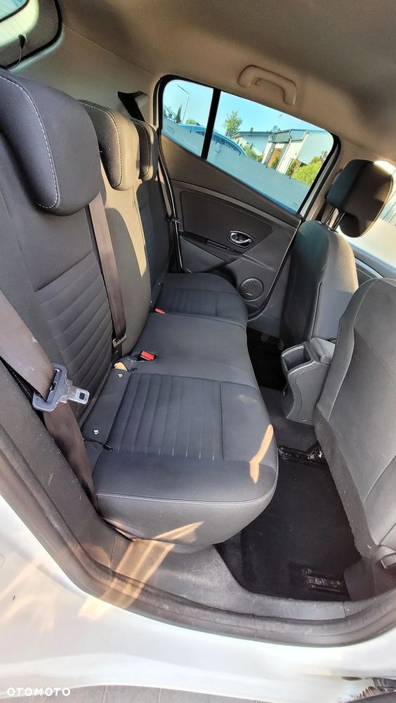 Renault Megane ENERGY TCe 130 LIMITED - 16
