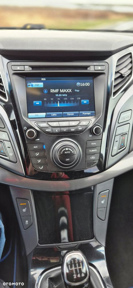 Hyundai i40 1.7 CRDi Comfort + - 27