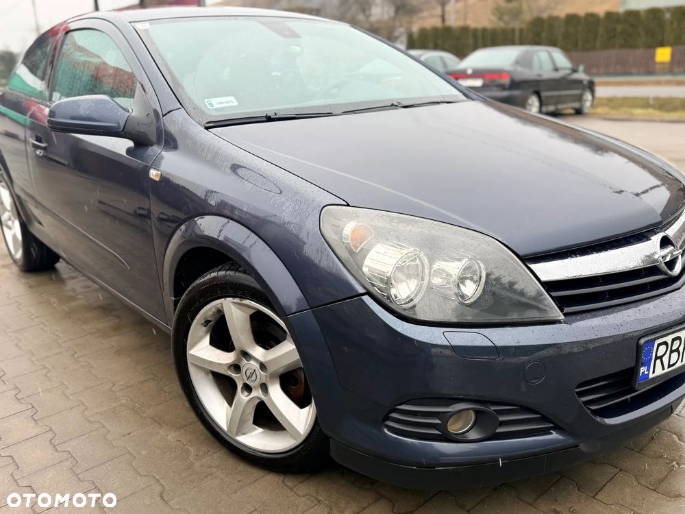 Opel Astra 1.8 Sport - 4