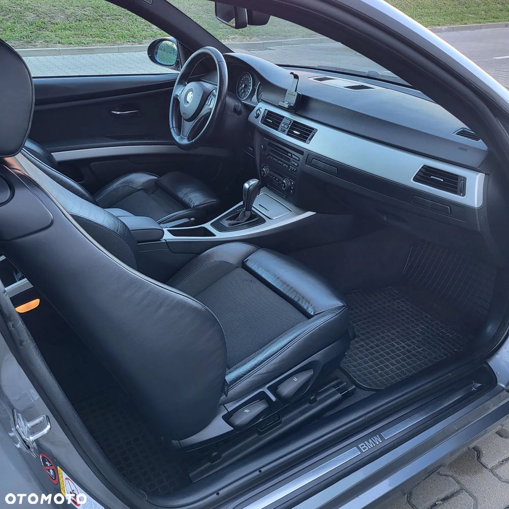BMW Seria 3 320d DPF - 10