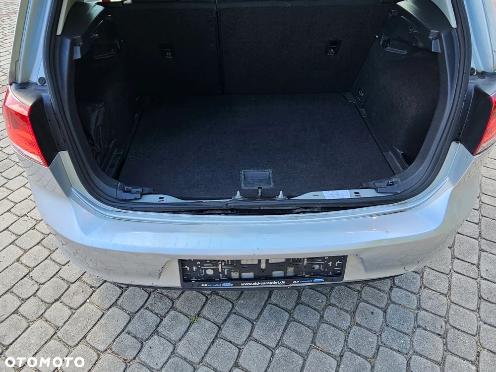 Volkswagen Golf 1.2 TSI BMT Comfortline - 11