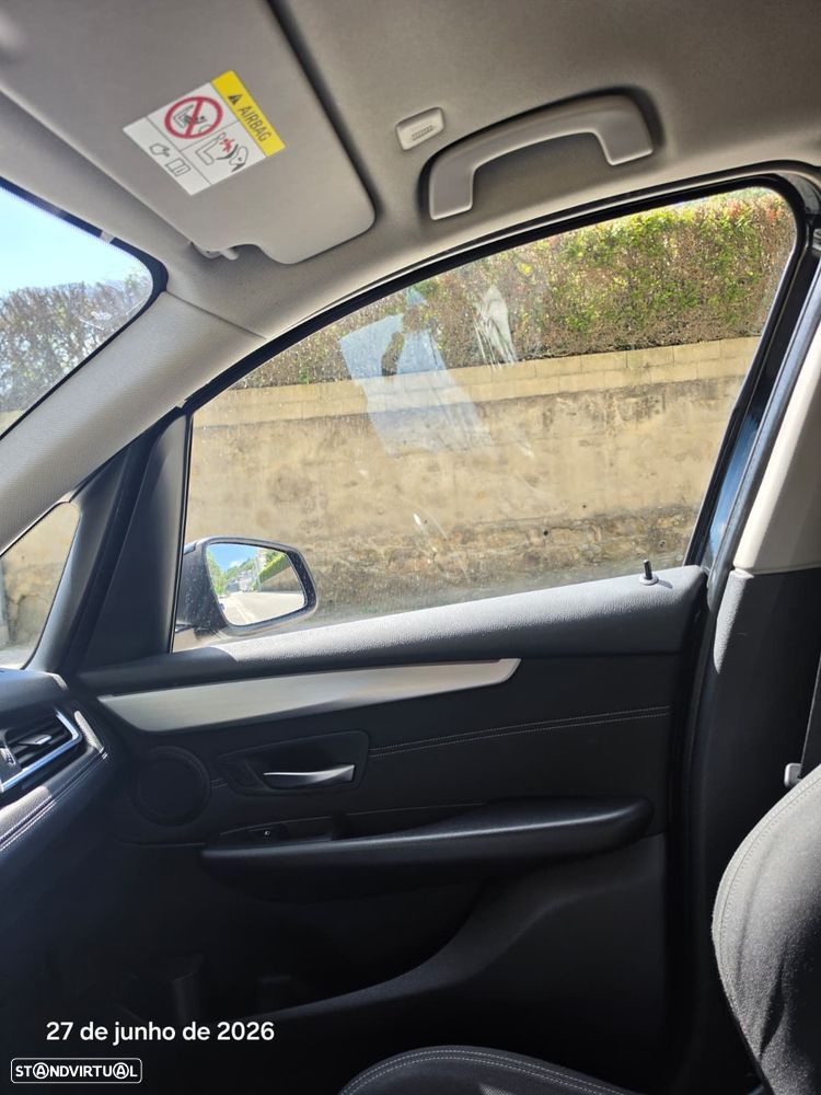 BMW 216 Active Tourer d Line Sport Auto - 28