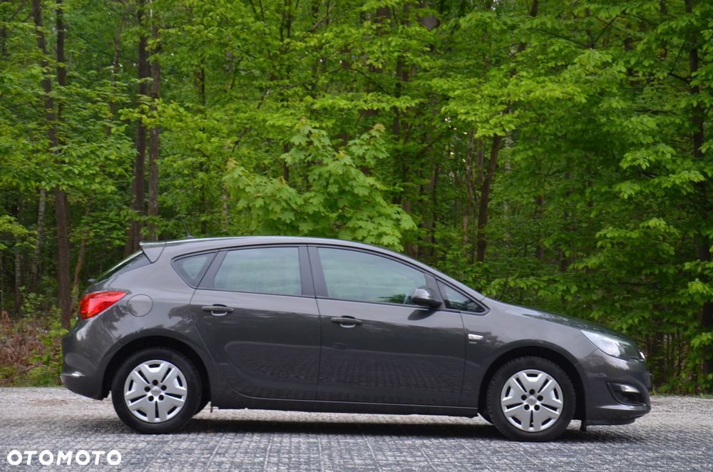 Opel Astra 1.6 ENERGY - 6