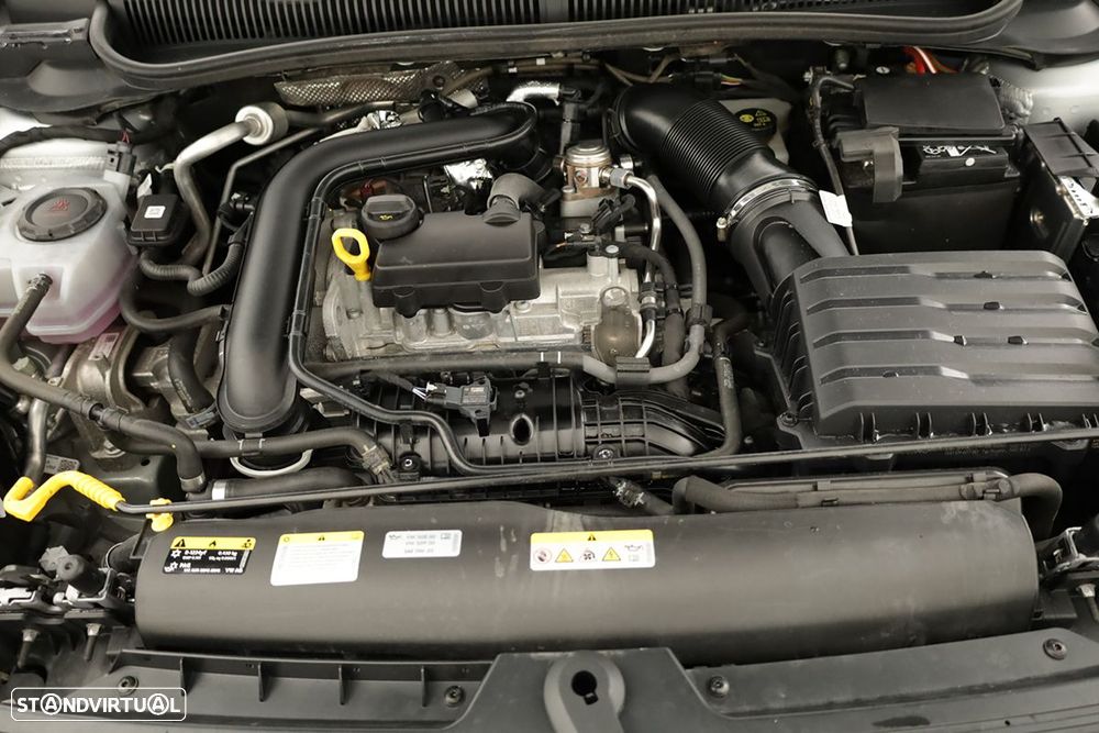 VW Taigo 1.0 TSI Urban DSG - 22